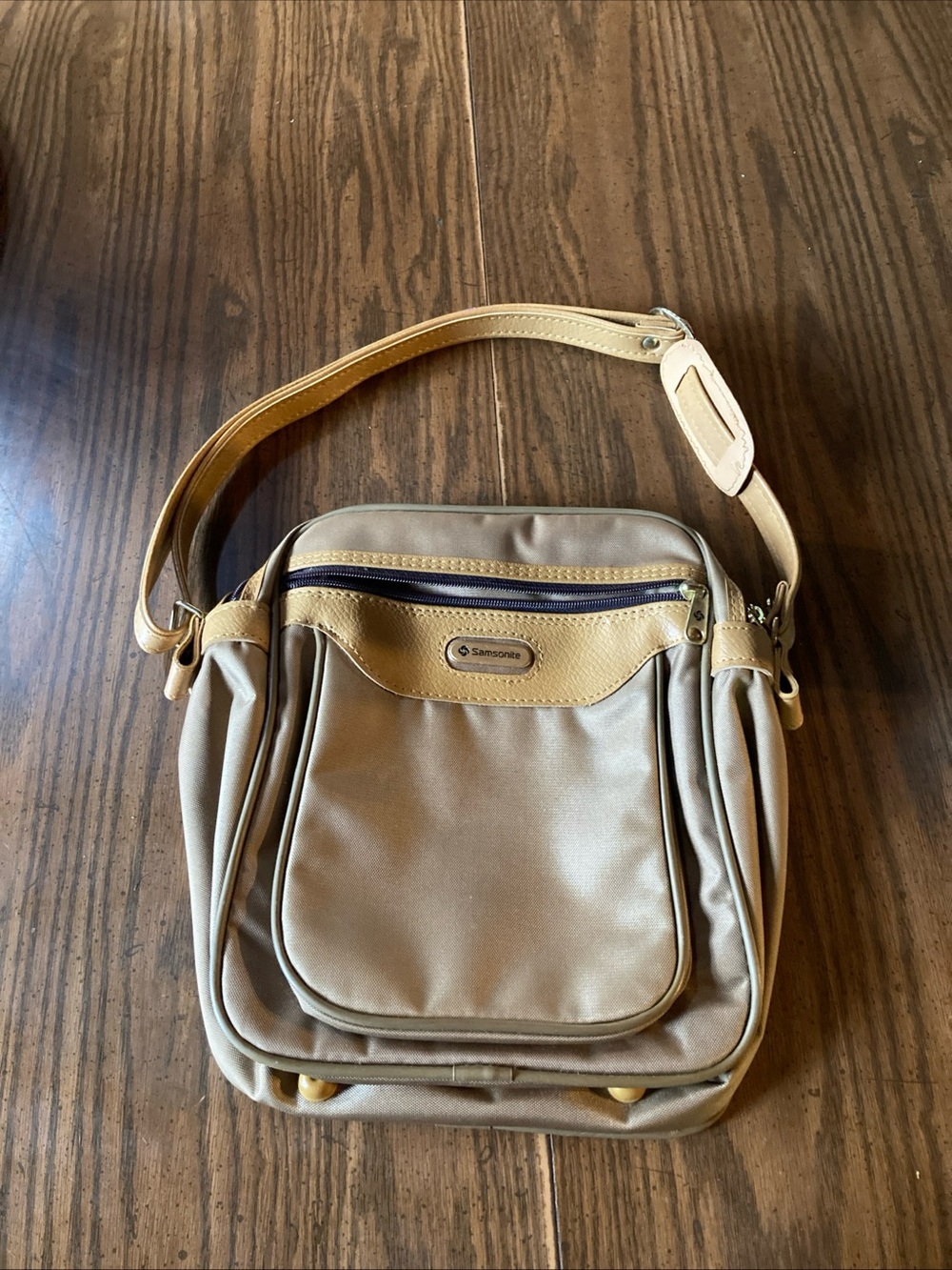 Vintage 70-80s Samsonite Tan Crossbody Shoulder Bag carry on “man purse”